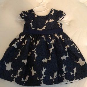 Adorable toddler dress, worn once!